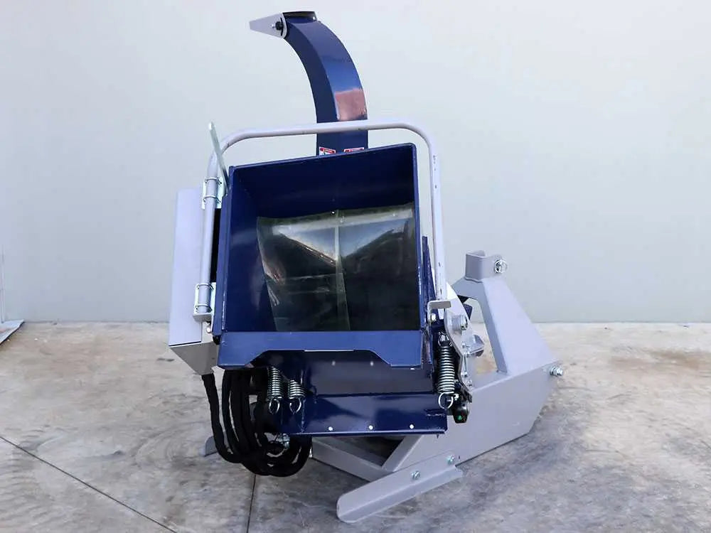 Traktorhäcksler BullMach ZEUS 100 H-PTO - mit Einzugswalzen