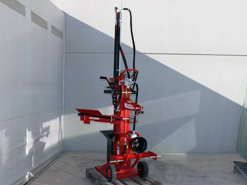 Ceccato BULL SPLT10 vertikaler Traktor-Holzspalter 10 Tonnen Hub 1100 mm