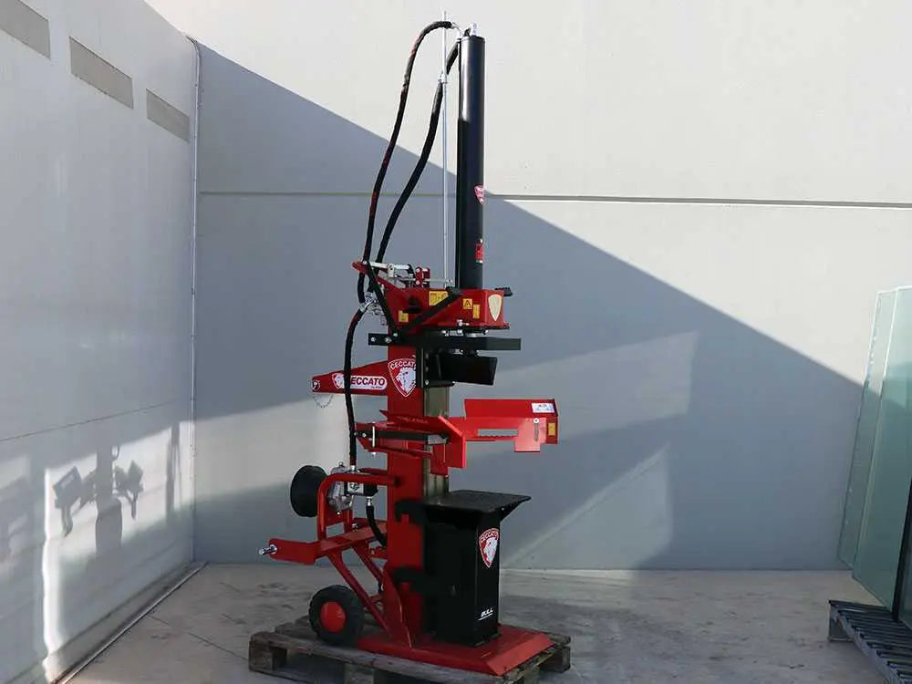 Ceccato BULL SPLT10 vertikaler Traktor-Holzspalter 10 Tonnen Hub 1100 mm
