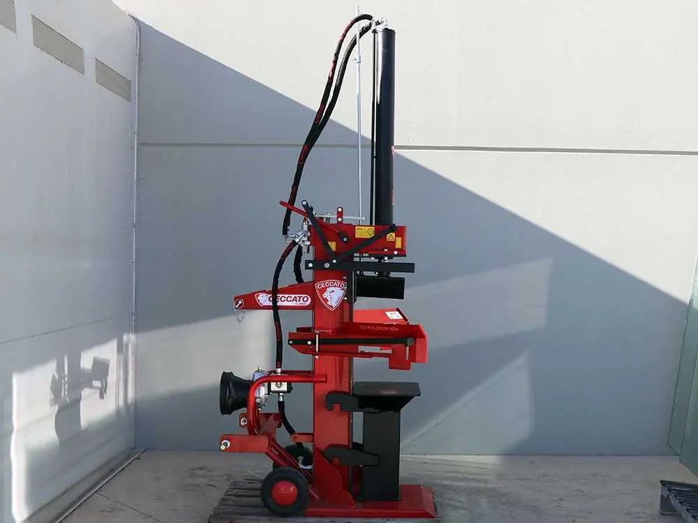 Ceccato BULL SPLT10 vertikaler Traktor-Holzspalter 10 Tonnen Hub 1100 mm